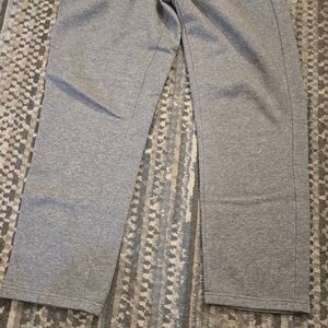 Puma Men's Gray Sweatpants Size Medium Like New